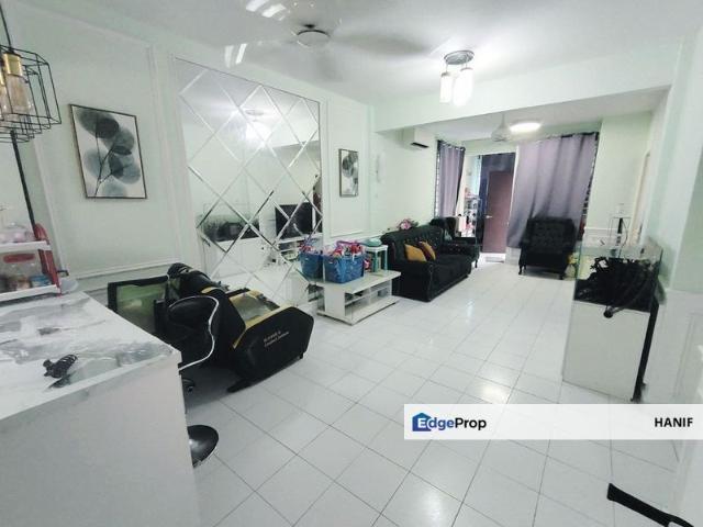 Condominium for sale in Petaling, Alam Impian