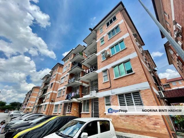 Condominium for sale in Petaling, Alam Impian