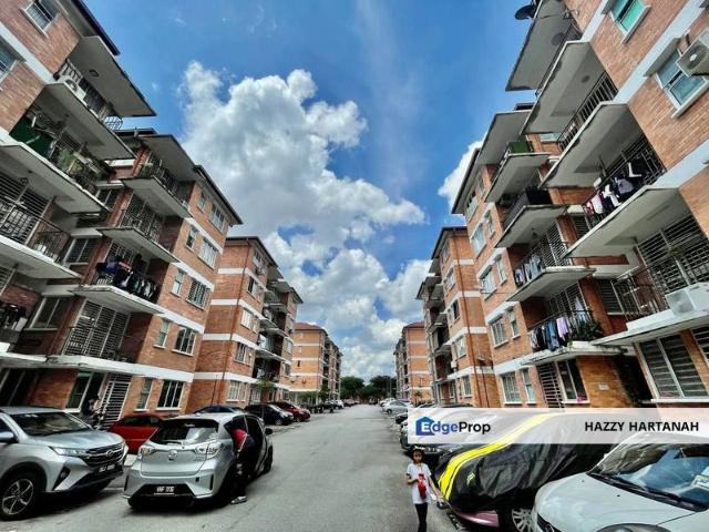Condominium for sale in Petaling, Alam Impian