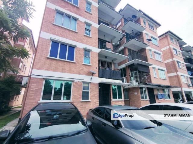 Condominium for sale in Petaling, Alam Impian