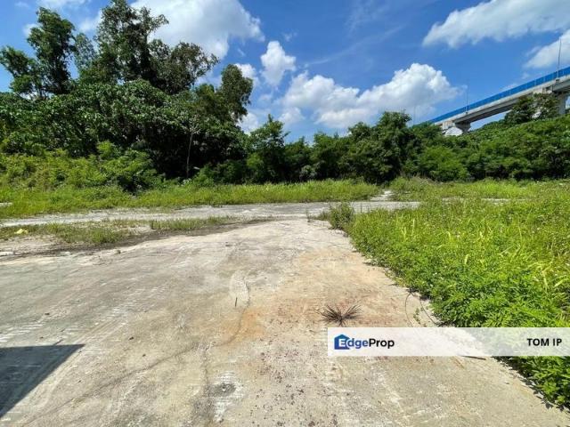 Shop for rent in Country Heights Damansara, Kuala Lumpur