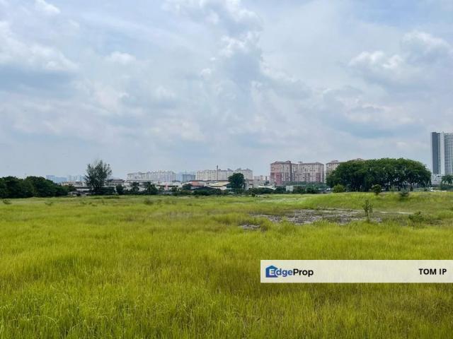 Shop for rent in Country Heights Damansara, Kuala Lumpur