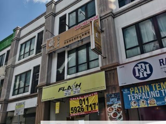 Shop for rent in Country Heights Damansara, Kuala Lumpur
