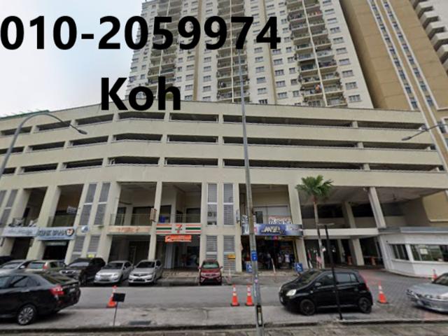 Shop for rent in Petaling, Damansara Damai