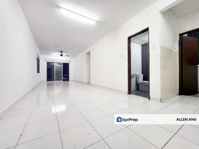 Flat for sale in Seksyen 22, Shah Alam