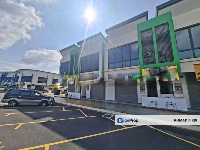 Shop for rent in Alam Impian, Selangor