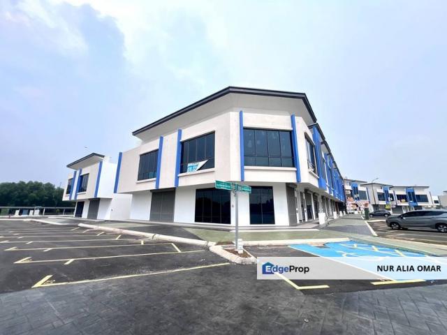 Shop for sale in Alam Impian, Selangor