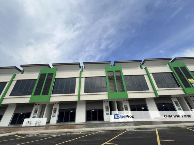 Shop for rent in Alam Impian, Selangor