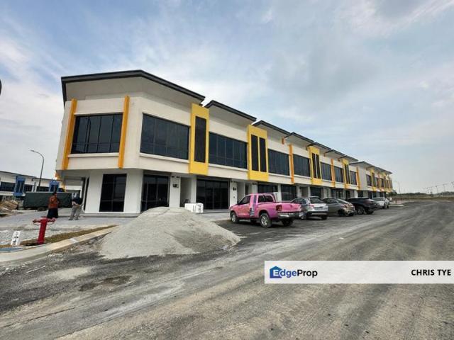 Shop for sale in Alam Impian, Selangor
