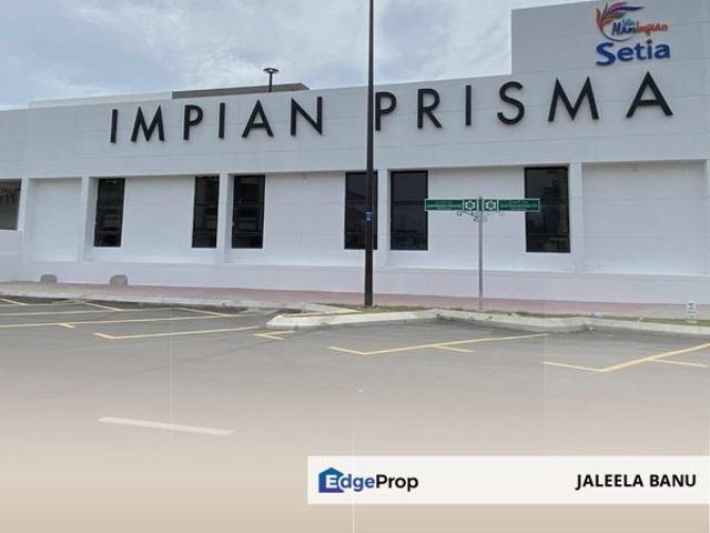 Shop for rent in Alam Impian, Selangor