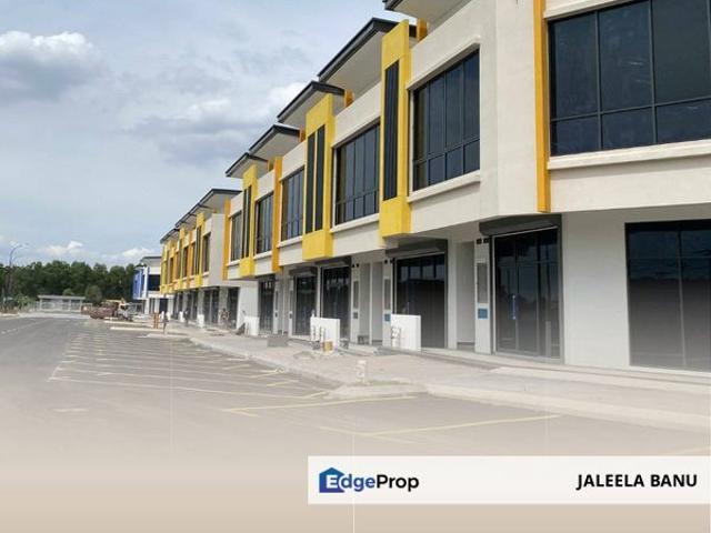 Shop for rent in Alam Impian, Selangor