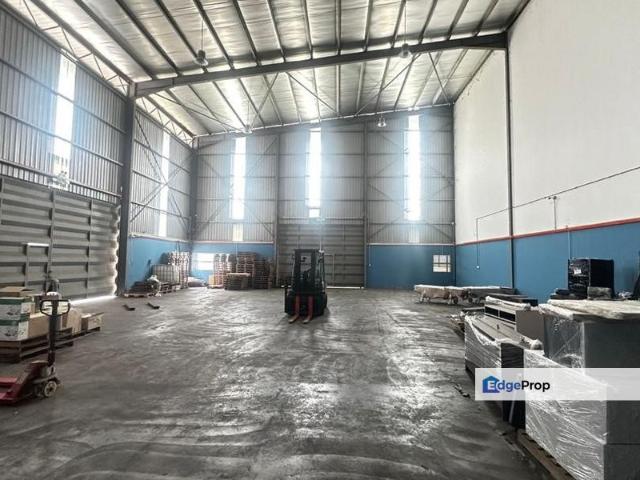 Warehouse for rent in Alam Impian, Selangor