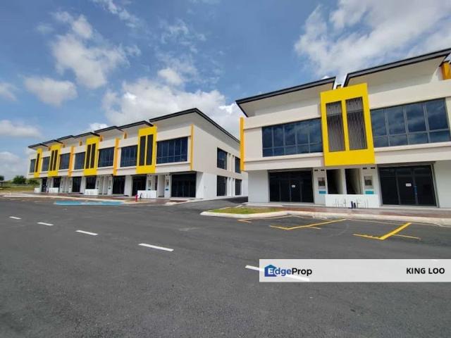 Shop for rent in Alam Impian, Selangor