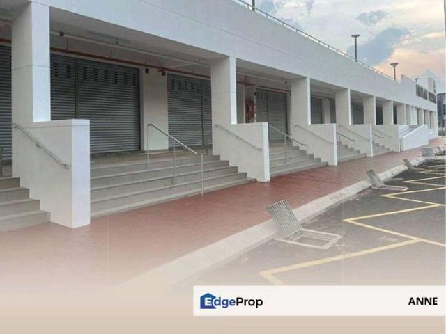 Shop for rent in Alam Impian, Selangor