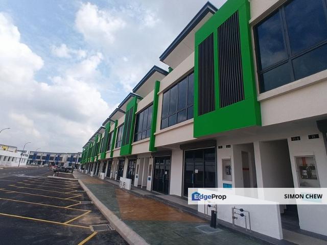 Shop for rent in Alam Impian, Selangor