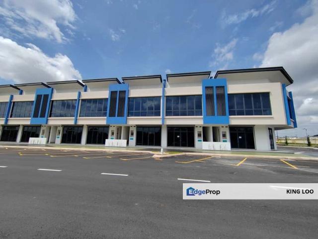 Shop for rent in Alam Impian, Selangor