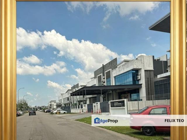 Warehouse for sale in Johor