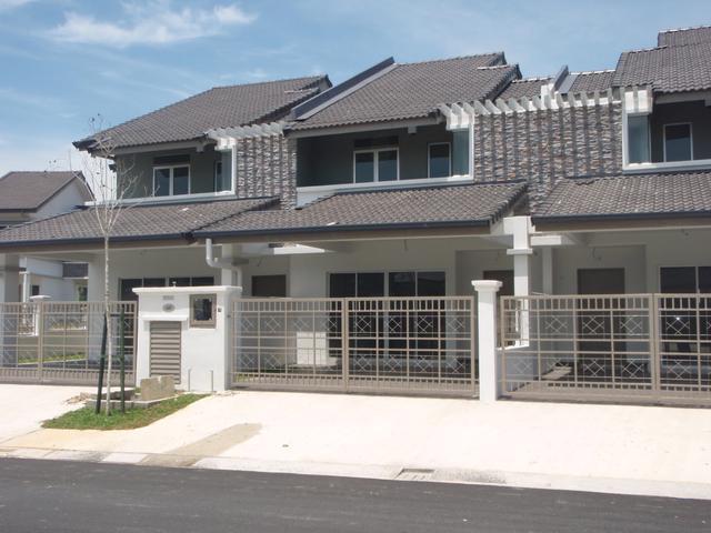Terraced House for rent in Petaling, Alam Impian
