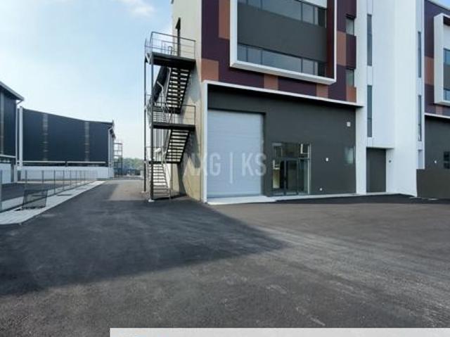 Warehouse for sale in Tanjong Sepat, Selangor