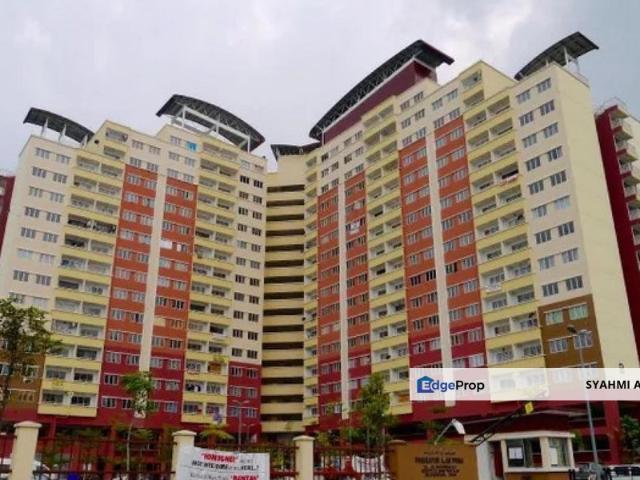 Condominium for sale in Petaling, Alam Impian