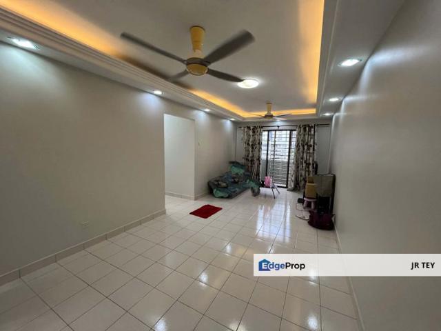 Condominium for sale in Petaling, Alam Impian