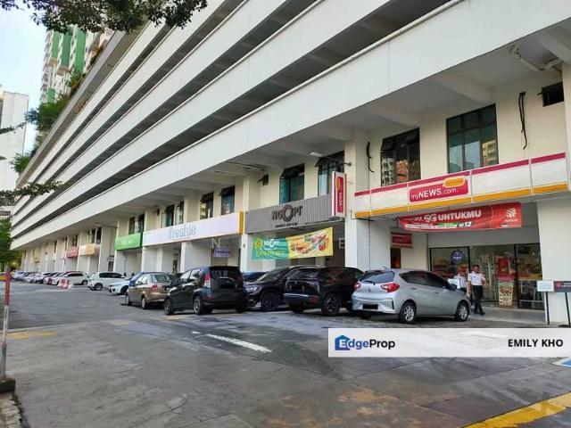 Shop for rent in Petaling, Damansara Damai