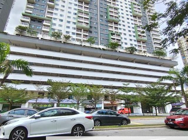 Condominium for sale in Petaling, Alam Impian