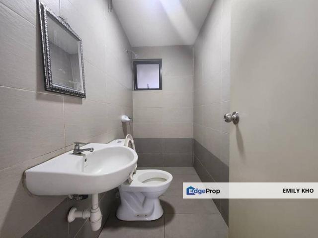 Condominium for sale in Petaling, Alam Impian