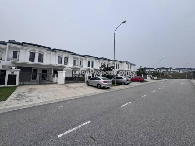 House for rent in Setia Alamsari, Majlis Perbandaran Kajang
