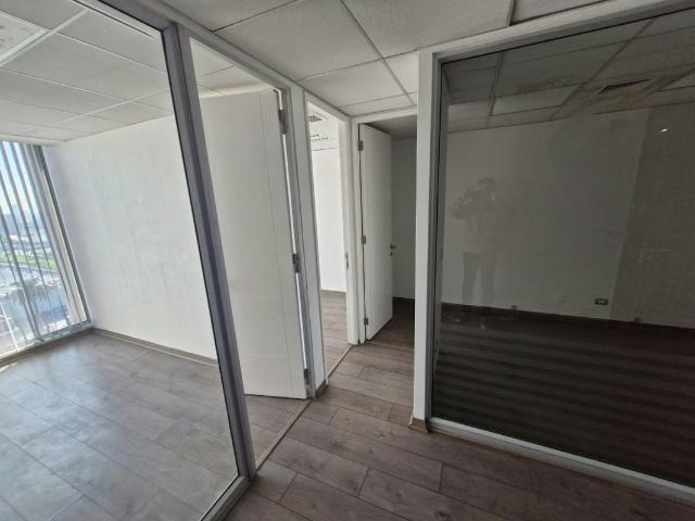 Oficina en arriendo en Estación Central, Metropolitana