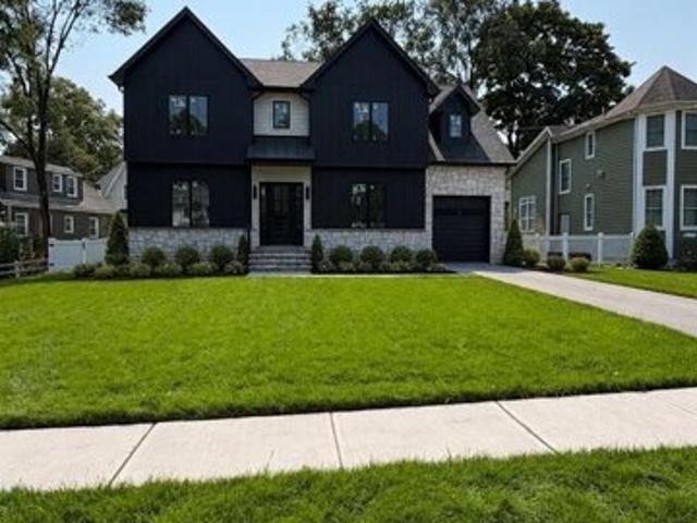 House for sale in Glen Rock, New Jersey