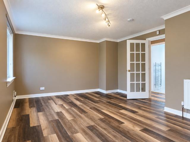 Apartment for rent in Drum Brae, City of Edinburgh