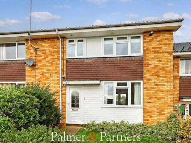 House for sale in Chipping Hill, Essex