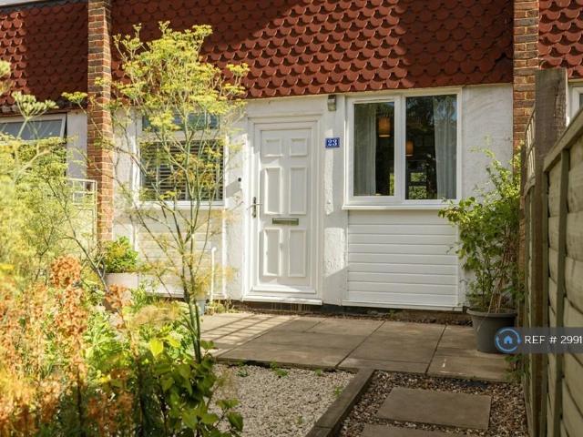 Apartment for rent in London Borough of Lewisham, Greater London