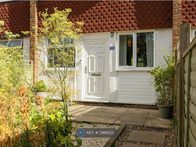 Apartment for rent in London Borough of Lewisham, Greater London