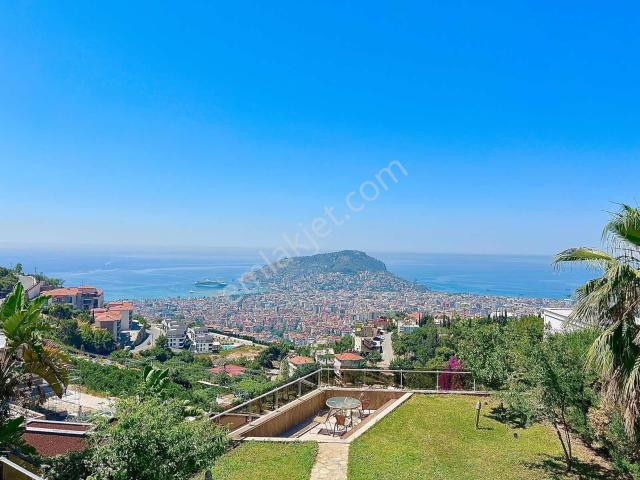 Büyükhasbahçe Mahallesi, Alanya içerisinde satılık Villa