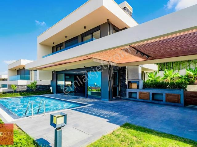 Alanya, Antalya içerisinde satılık Villa