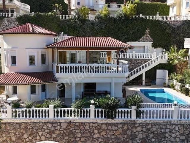 Alanya, Antalya içerisinde satılık Villa