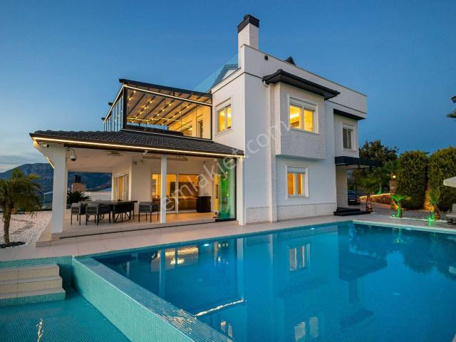 Alanya, Antalya içerisinde satılık Villa