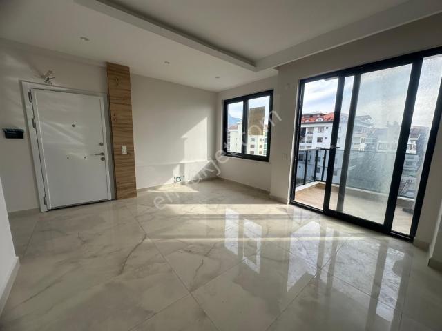 Alanya, Antalya içerisinde kiralık mülk