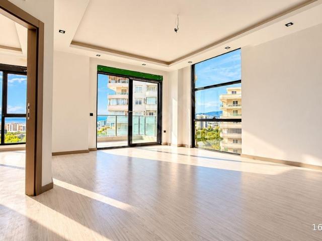 Antalya, Muratpaşa içerisinde satılık mülk