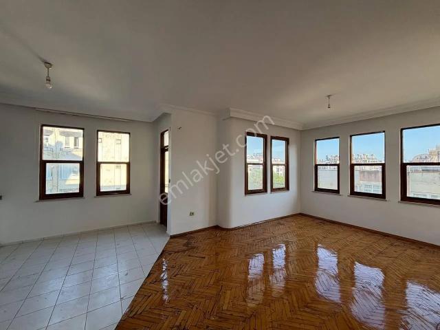 Alanya, Antalya içerisinde kiralık mülk