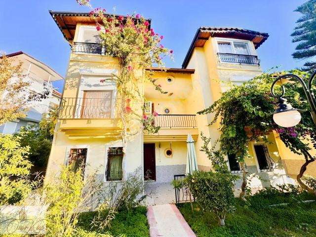 Alanya, Antalya içerisinde satılık Villa
