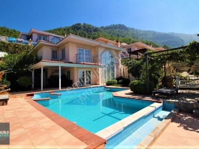 Alanya, Antalya içerisinde satılık Villa