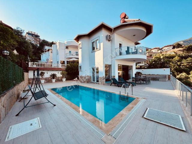 Alanya, Antalya içerisinde satılık Villa