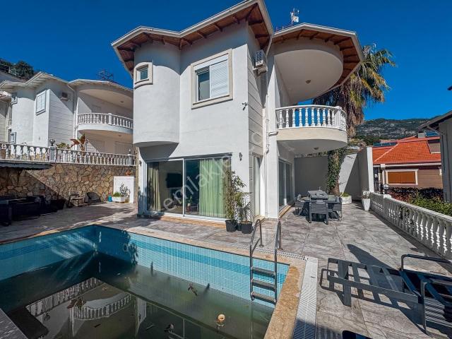 Alanya, Antalya içerisinde satılık Villa