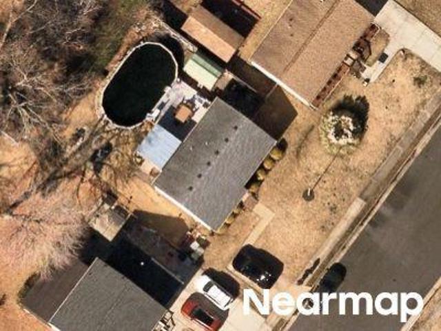 House for sale in Hampton