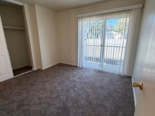 Apartment for rent in Solano, California