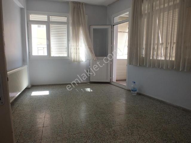 Alaybey Mahallesi, Karşıyaka içerisinde kiralık mülk