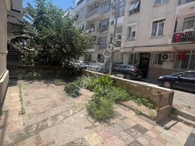 Bahariye Mahallesi, Karşıyaka içerisinde satılık mülk